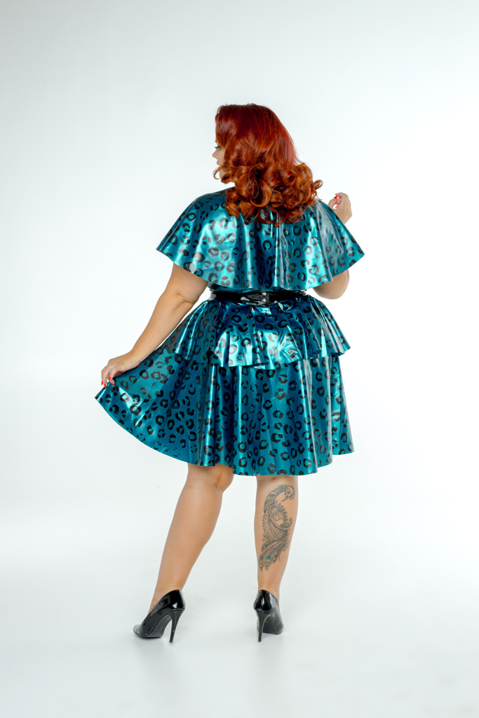 1I0A9768 FFFB x YG Cap sleeve skate dress, long peplum belt and cape in teal leopard