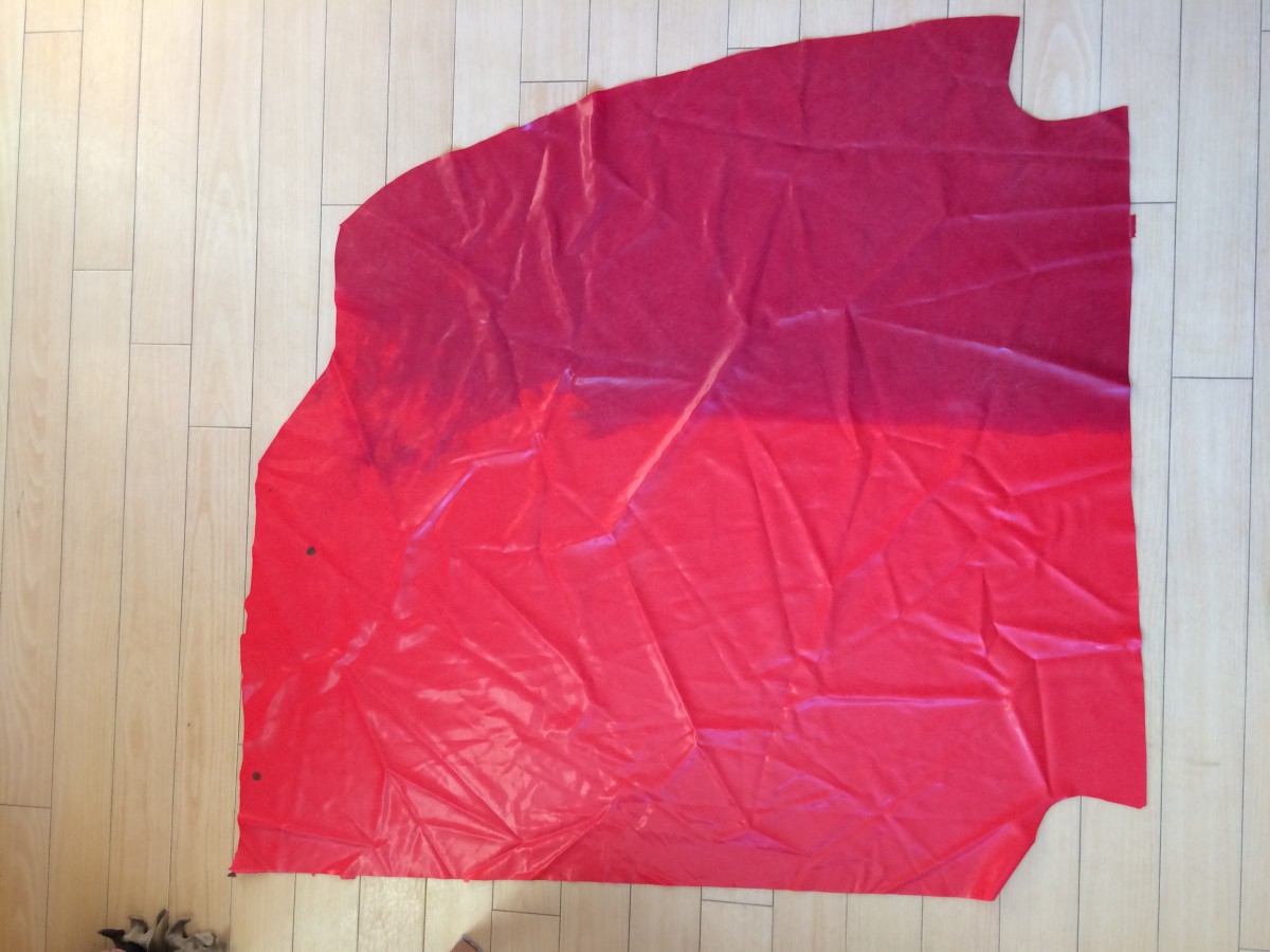 2017-12-18-11.24.52 Blood red (top) Pillar box red (bottom)