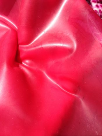 Yummy Gummy Latex Pink