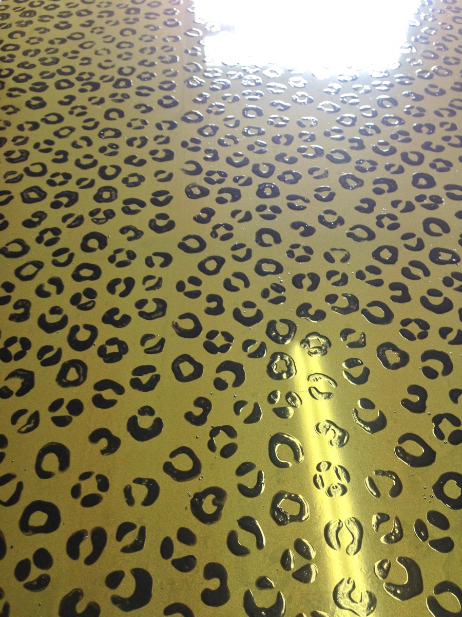 IMG_5637 Small spot leopard print latex