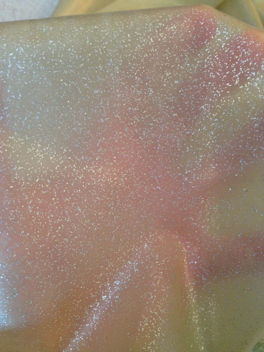 IMG_6789 Yummy Gummy Glitter latex in clear