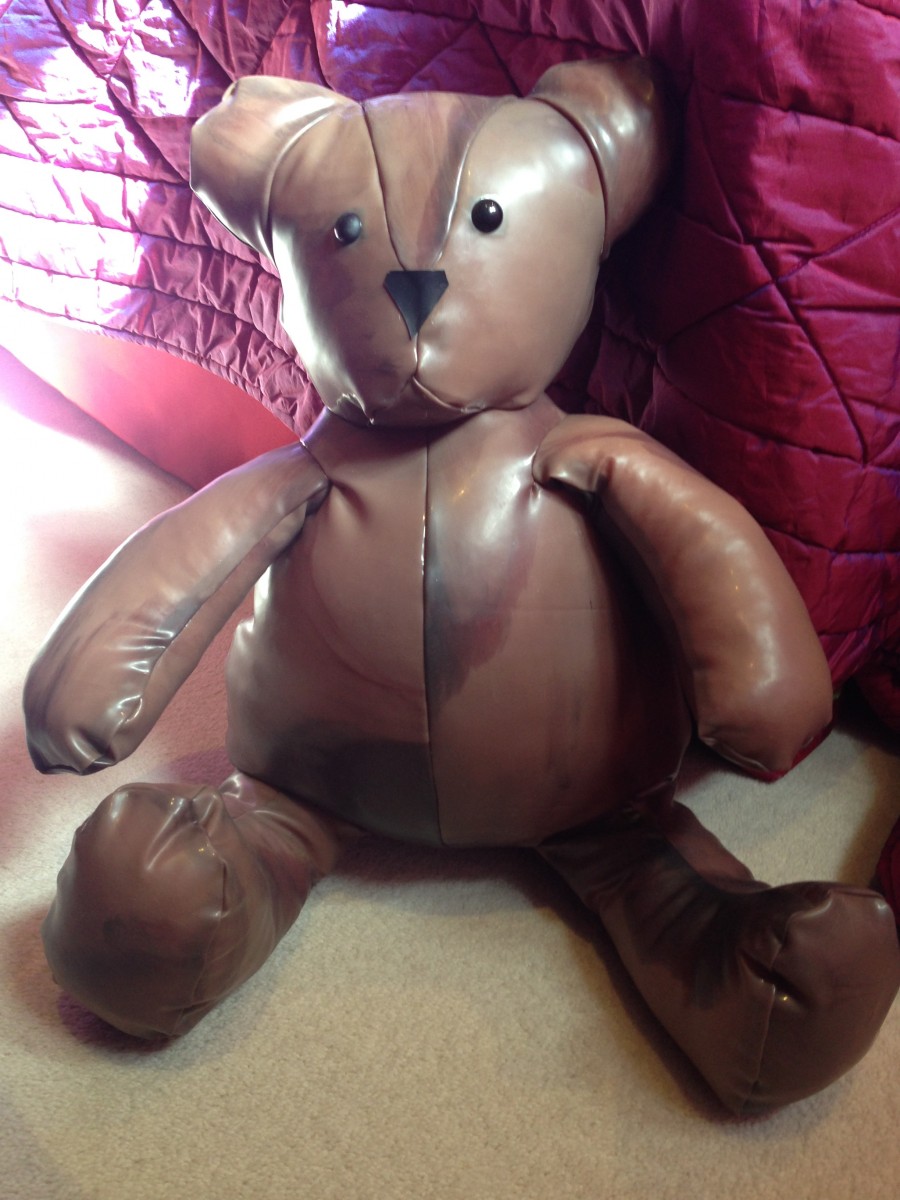 IMG_9332 Brown marble yummy gummy latex teddy bear