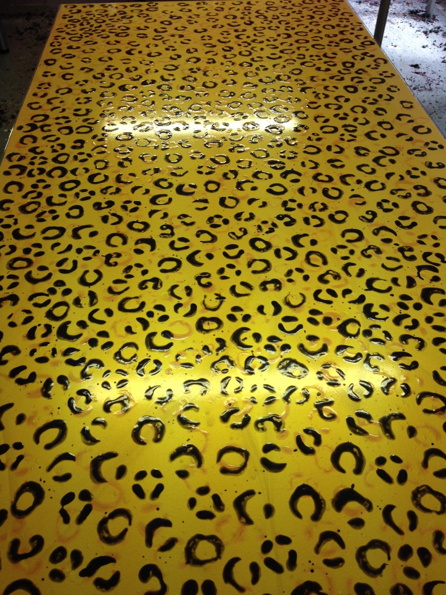 IMG_9909 Yummy gummy latex gold medium leopard print latex